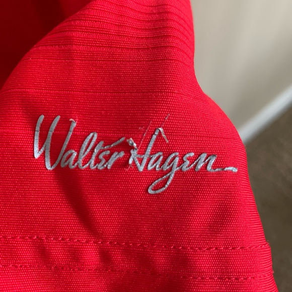 Walter Hagen Essentials solid red golf shirt. - Picture 3 of 4